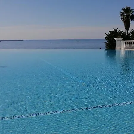 Apartment Vue Mer, Piscine Panoramique, Parking Couvert *